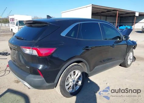 2021 Ford Escape Se Hybrid z USA, uszkodzony, nr VIN 1FMCU0BZ9MUA82835